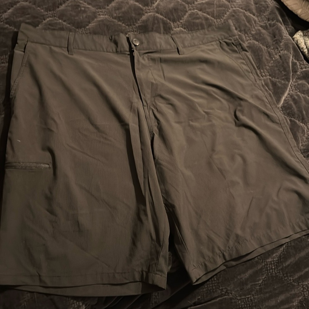 OP black four-way stretch flat front shorts size 42